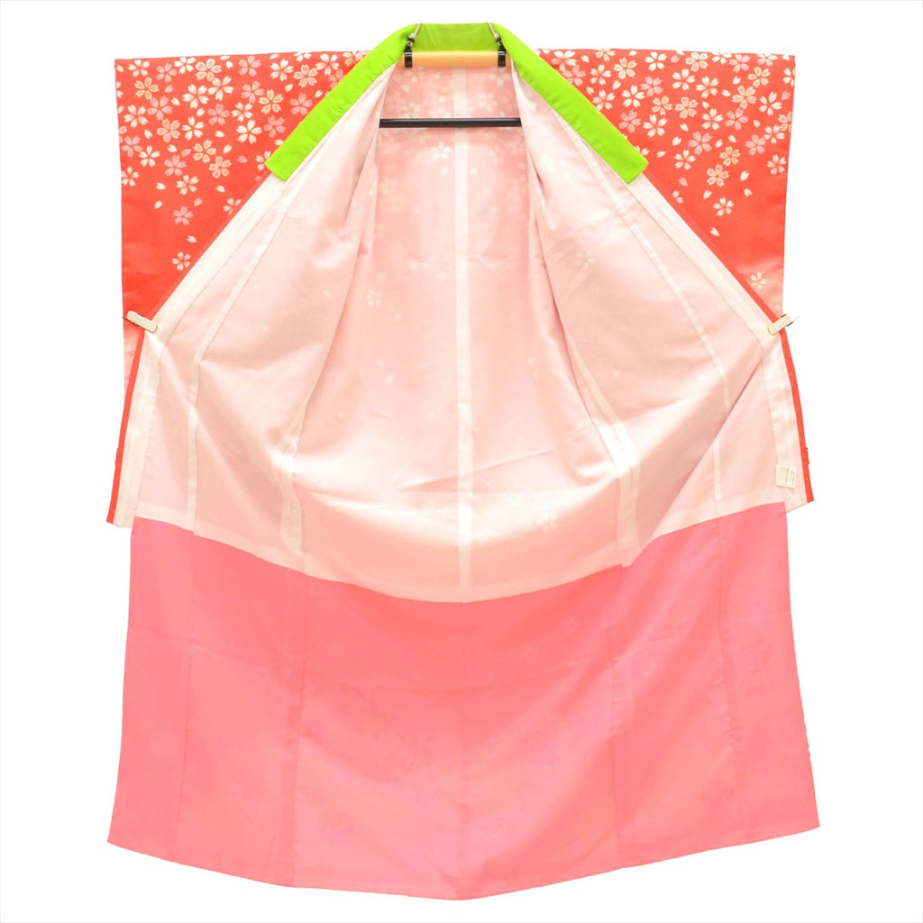 [Used] Girl's 7-year-old Shichi-Go-San Kimono, Synthetic Fiber, with Layered Collar, Ready-made, Length 132.0cm (52.0in), Sleeve Length 50.0cm (19.7in), Red with Floral and Ball Pattern, Celebration Wear, Traditional Japanese Pattern uu0162b 