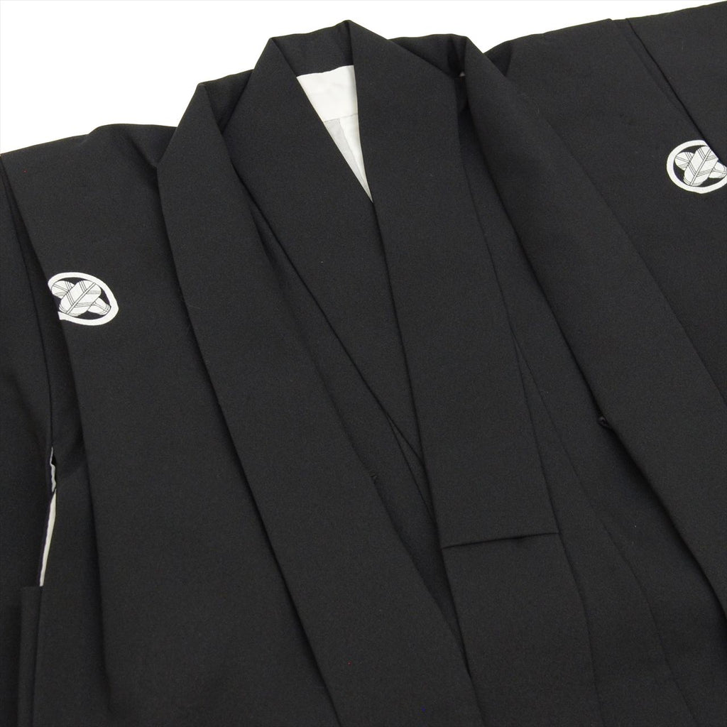 [Used] Boys' Shichi-Go-San (7-5-3) Ceremony Set (5 years old) - Black Kimono and Haori Jacket - Excellent Condition - Ready-made - Recycled Kimono - Length 74cm, Sleeve Length 42.5cm - Black, Plain, Crested, Traditional Japanese Pattern - Used uu0174b 