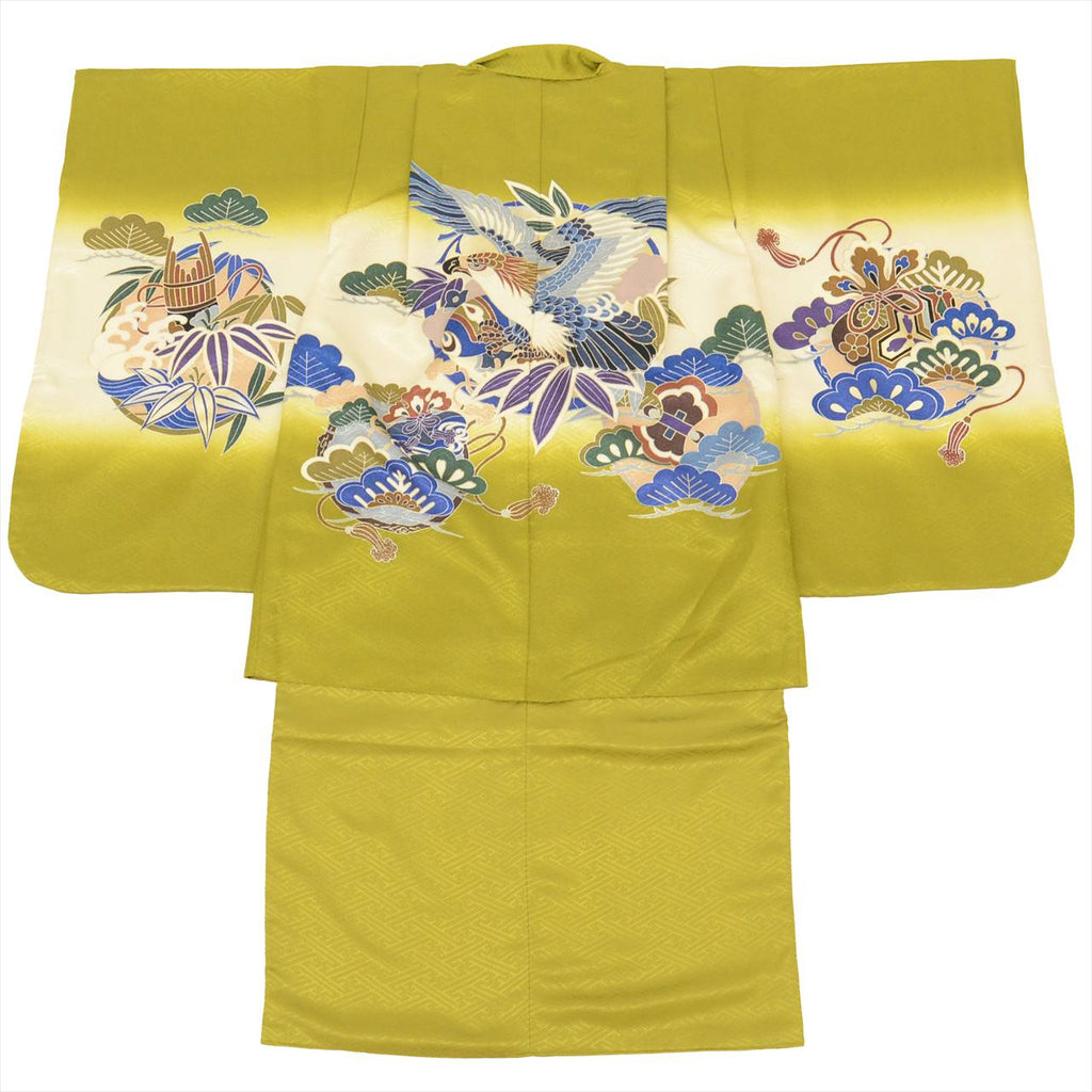 [Used] Boys' Shichi-Go-San (7-5-3) Ceremony Set (5 years old) - 2-piece set: Synthetic fiber kimono and haori jacket. Ready-made. Length: 89cm, Sleeve length: 44.5cm. Green color with hawk pattern and gold accents. Traditional Japanese style. uu0189b 