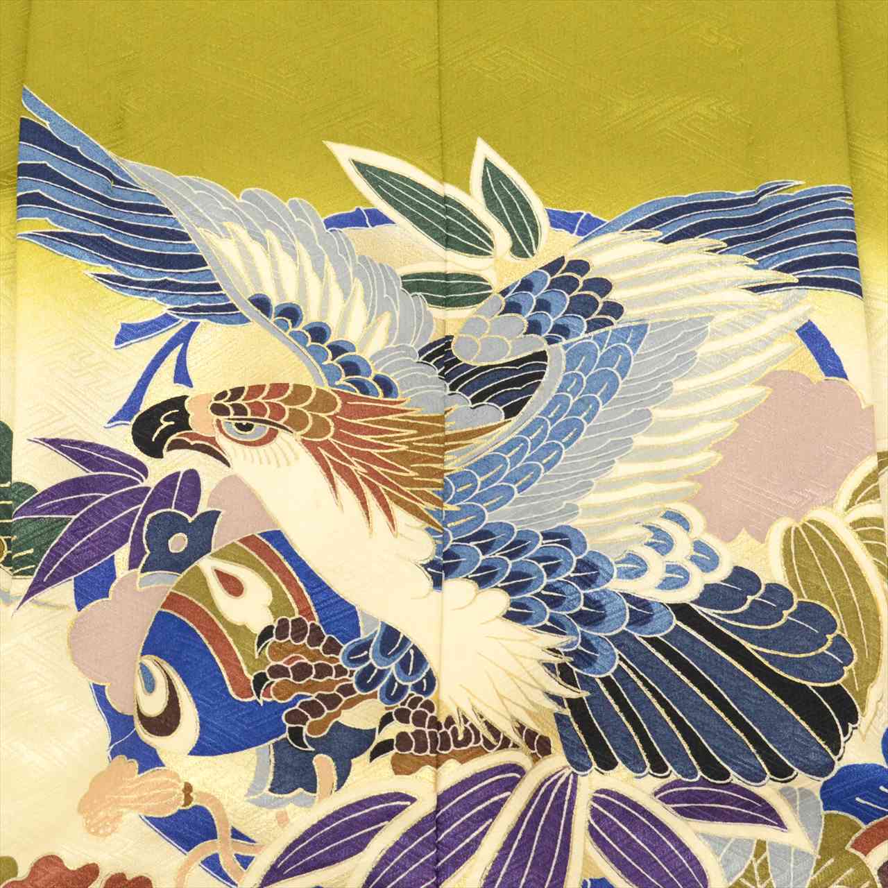 [Used] Boys' Shichi-Go-San (7-5-3) Ceremony Set (5 years old) - 2-piece set: Synthetic fiber kimono and haori jacket. Ready-made. Length: 89cm, Sleeve length: 44.5cm. Green color with hawk pattern and gold accents. Traditional Japanese style. uu0189b 