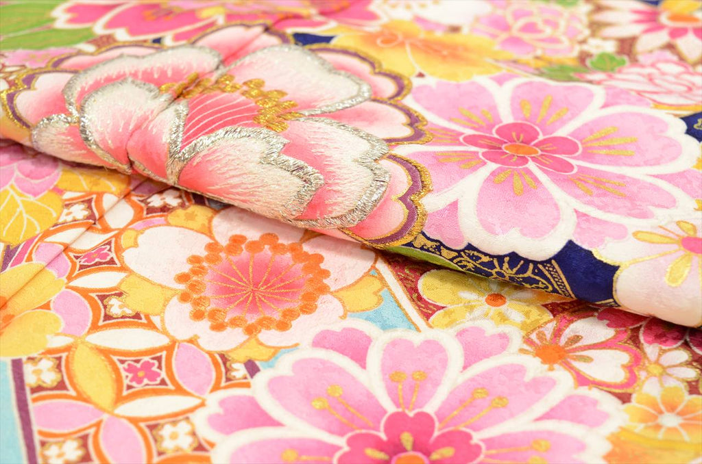 [Used] Silk Furisode Kimono (Sold Separately), Length 168.5cm (66.3in) (Size LL), Sleeve Length 70.0cm (27.6in), Ready-made, Recycled Kimono, Navy Blue, Floral Pattern, Gold Thread, Gold Embellishments, Vintage, uu0239b 