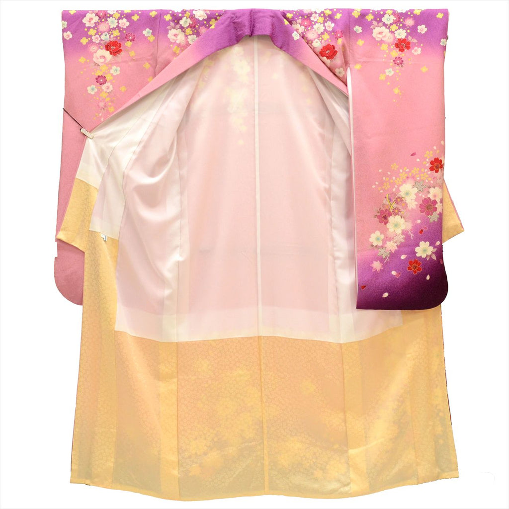 [Used] Furisode (long-sleeved kimono) - Single item, Pure silk, Length 175.0cm (68.9in) (LL size), Sleeve length 66.3cm (26.1in), Ready-made, Recycled kimono, Used, Pink, Floral pattern, Gold embroidery, Gold leaf, Vintage, uu0242b 