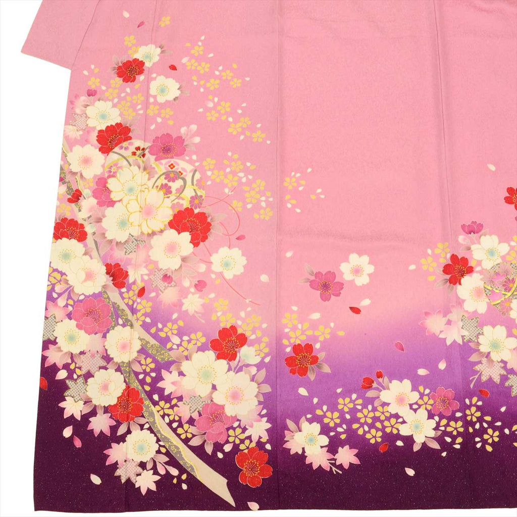 [Used] Furisode (long-sleeved kimono) - Single item, Pure silk, Length 175.0cm (68.9in) (LL size), Sleeve length 66.3cm (26.1in), Ready-made, Recycled kimono, Used, Pink, Floral pattern, Gold embroidery, Gold leaf, Vintage, uu0242b 
