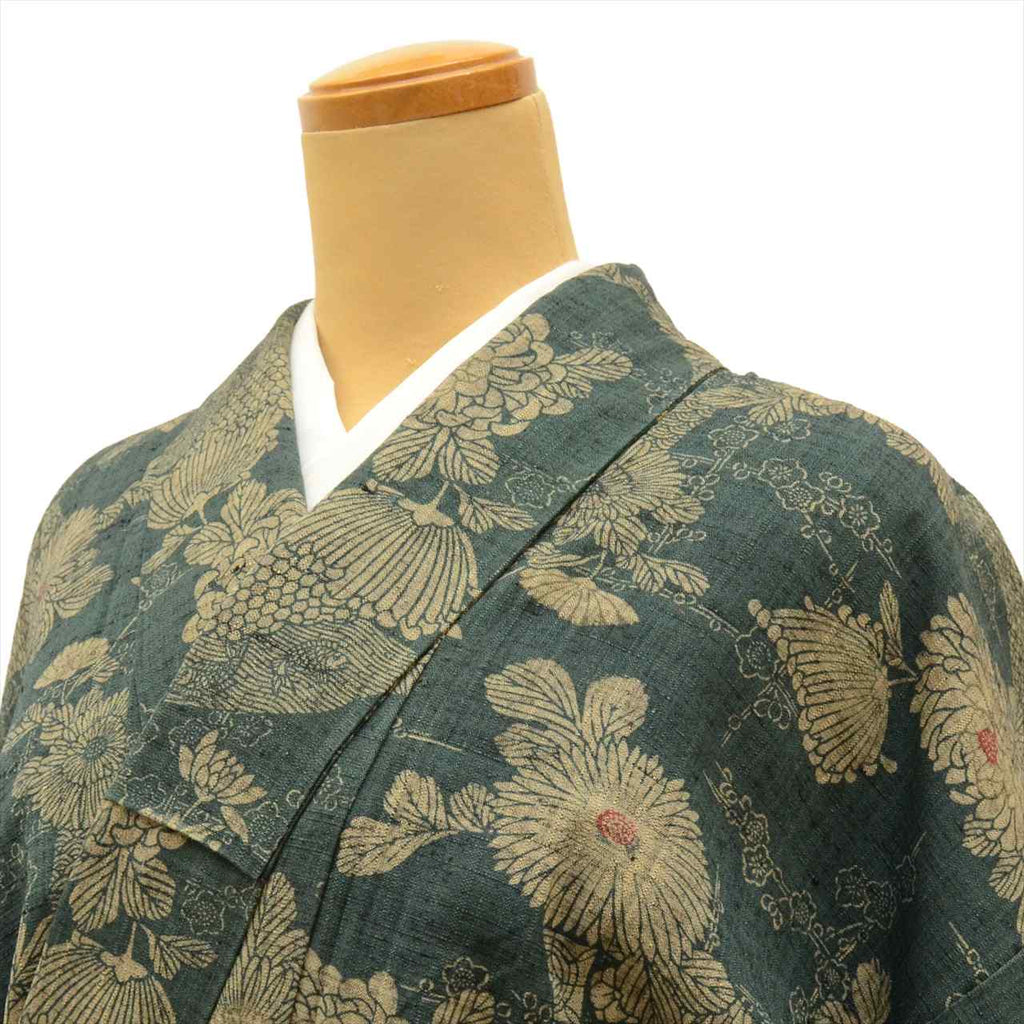 Vintage Japanese Kimono | Tsumugi | Green Silk | Chrysanthemum Pattern | Petite Size S | Sustainable | uu0271b