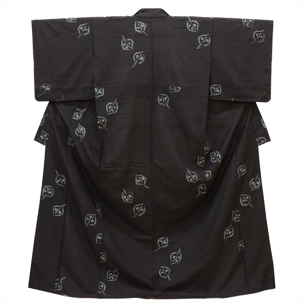 Vintage Japanese Kimono | Yuki Tsumugi | Black Silk | Leaf Pattern | Shibori | UNESCO Heritage | Size L | Sustainable | uu0289b