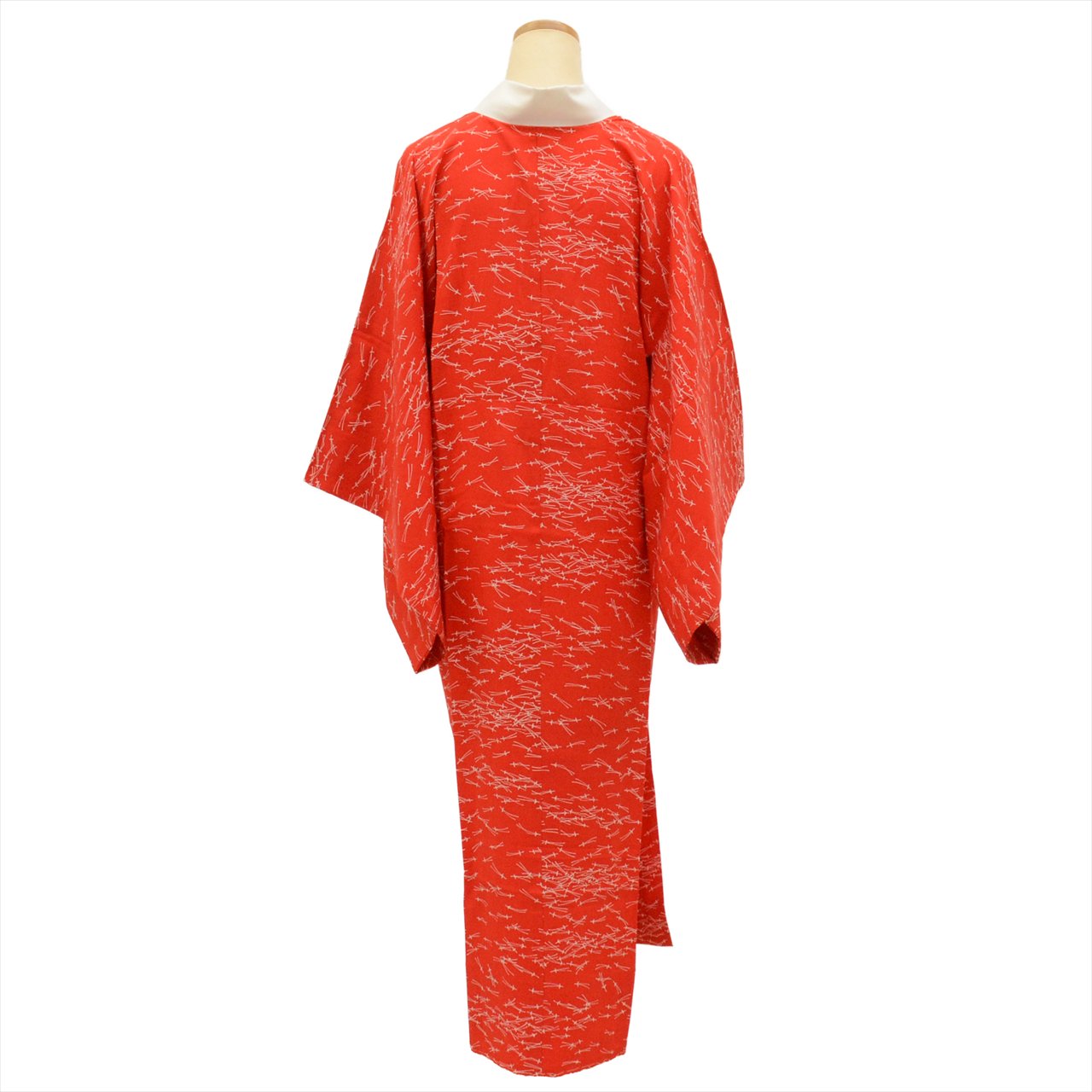 Vintage Japanese Kimono | Nagajuban | Red Silk | Pine Needle Pattern | Sleeve Muso | Sustainable | uu0303b