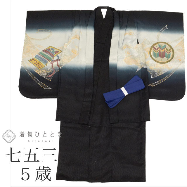 【中古】 七五三 男の子 5歳 2点セット 化繊 リサイクル着物 羽織 仕立て上がり 身丈100cm 裄49cm 黒色系 鷹文様 銀彩 和柄 和装 uu0356b