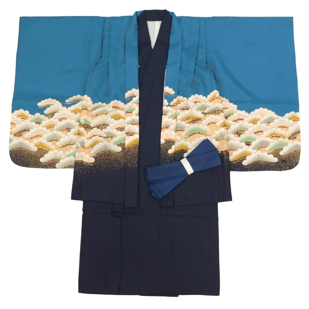 [Used] Recycled Shichi-Go-San Boy's 5-Year-Old Kimono and Haori Set (2 pieces) - Synthetic Fiber - Ready-made - Length 87.5cm (34.4in), Sleeve Length 43.5cm (17.1in) - Blue with Hawk Pattern and Gold Embellishments - Traditional Japanese Pattern - uu0368b 