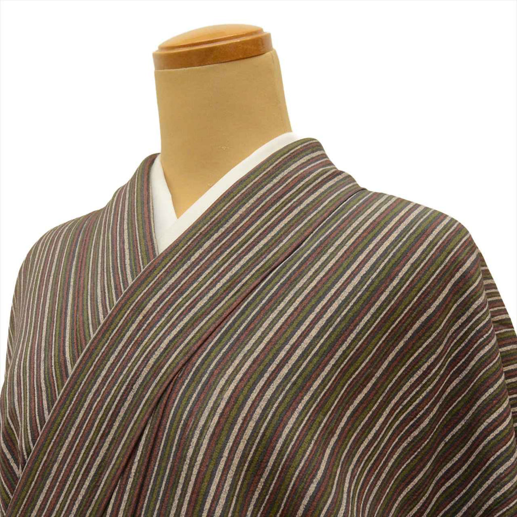 [Used] Komon (small patterned) recycled kimono, pure silk, lined, length 150.8cm (59.4in), size S, sleeve length 67.0cm (26.4in), brown stripe pattern, high quality, semi-formal, spring, summer, autumn, winter, ready-made. 