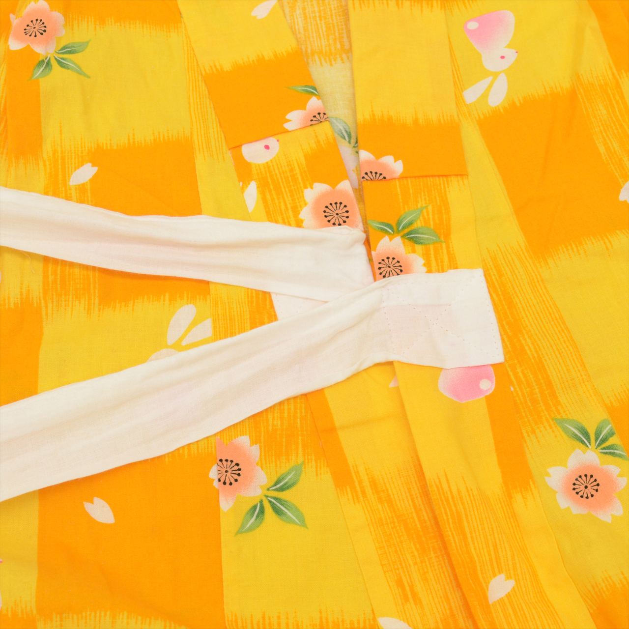 Vintage Japanese Yukata | Girl's Yukata | Yellow Cotton | Rabbit Floral Pattern | Kids Size 140 | Sustainable | uu0531b