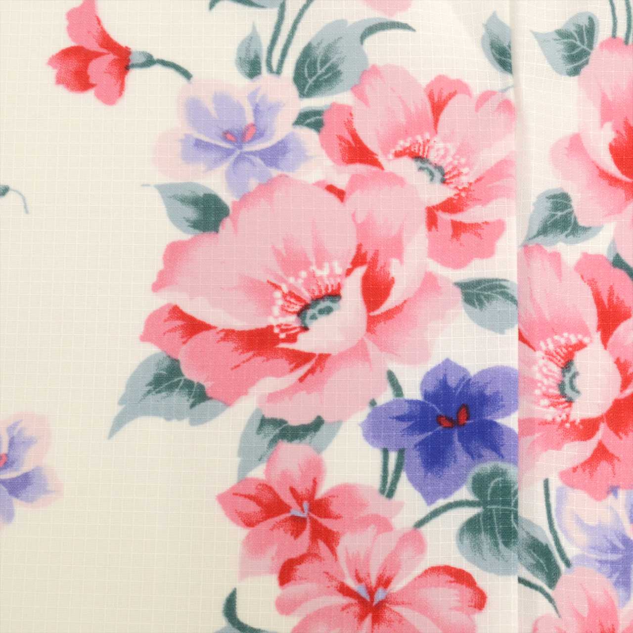 Vintage Japanese Yukata | Women's Yukata | White Synthetic | Floral Pattern | Sustainable | uu0540b
