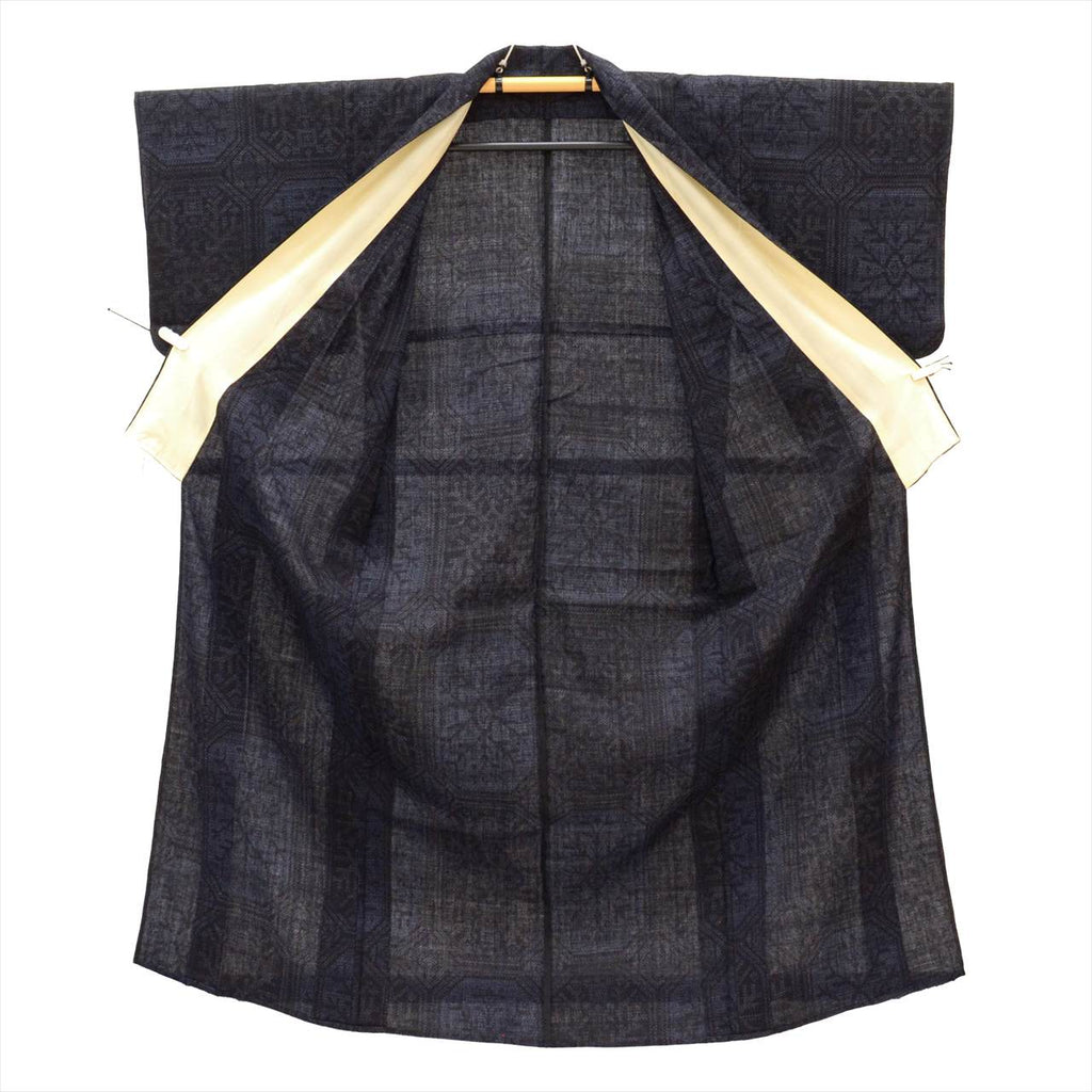 Vintage Japanese Kimono | Yuki Tsumugi | Navy Silk | Tortoiseshell Kasuri | UNESCO Heritage | Unlined | Sustainable | uu0547b