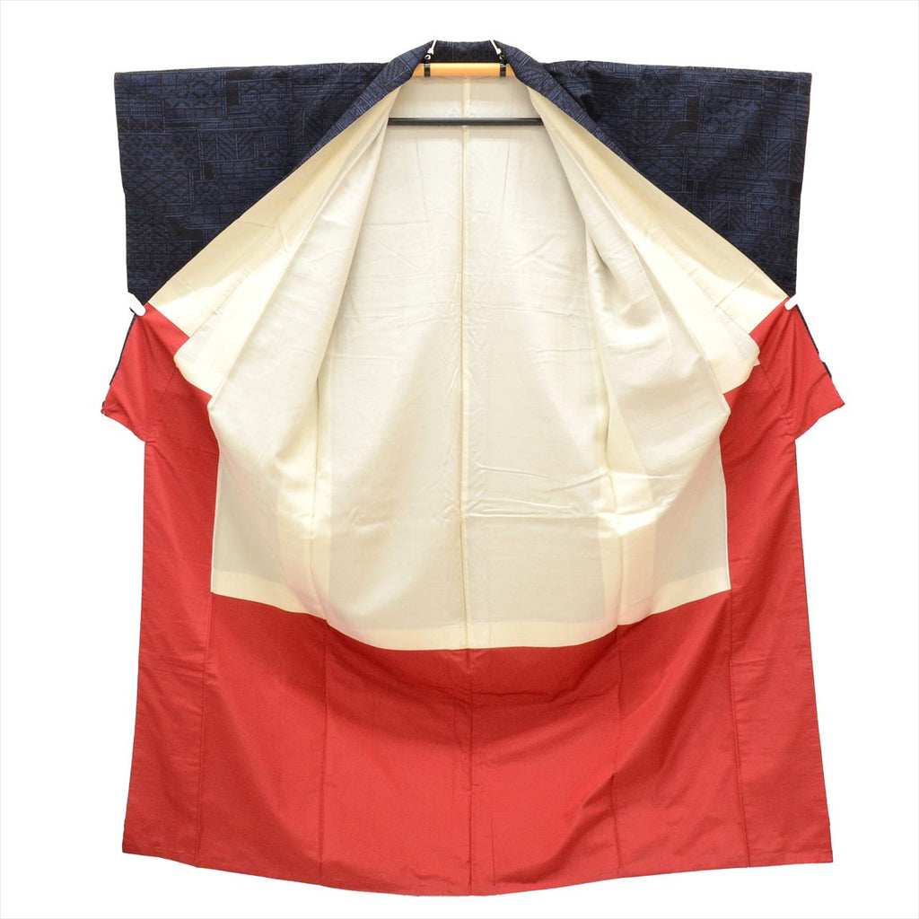 Vintage Japanese Kimono | Yuki Tsumugi | Navy Silk | Tortoiseshell Kasuri | UNESCO Heritage | Size M | Sustainable | uu0555b