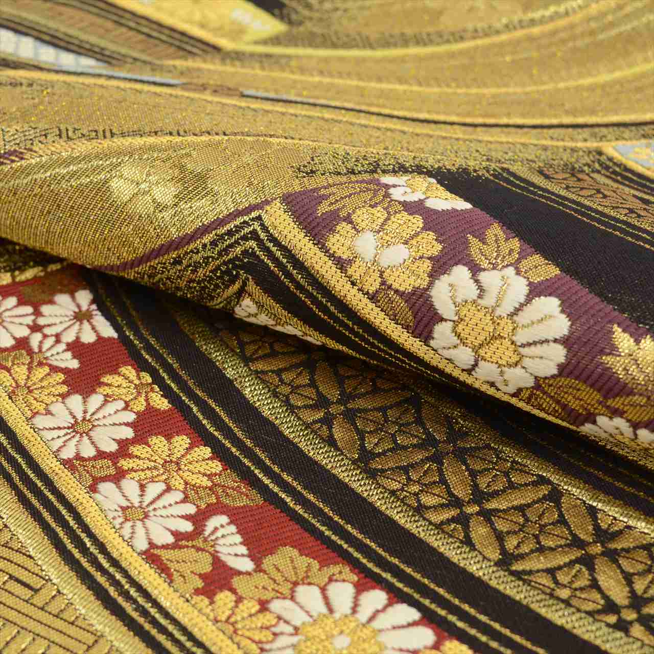 Vintage Japanese Obi | Fukuro Obi | Gold Silk | Floral | Hikihaku | Furisode | Sustainable | uu0652b