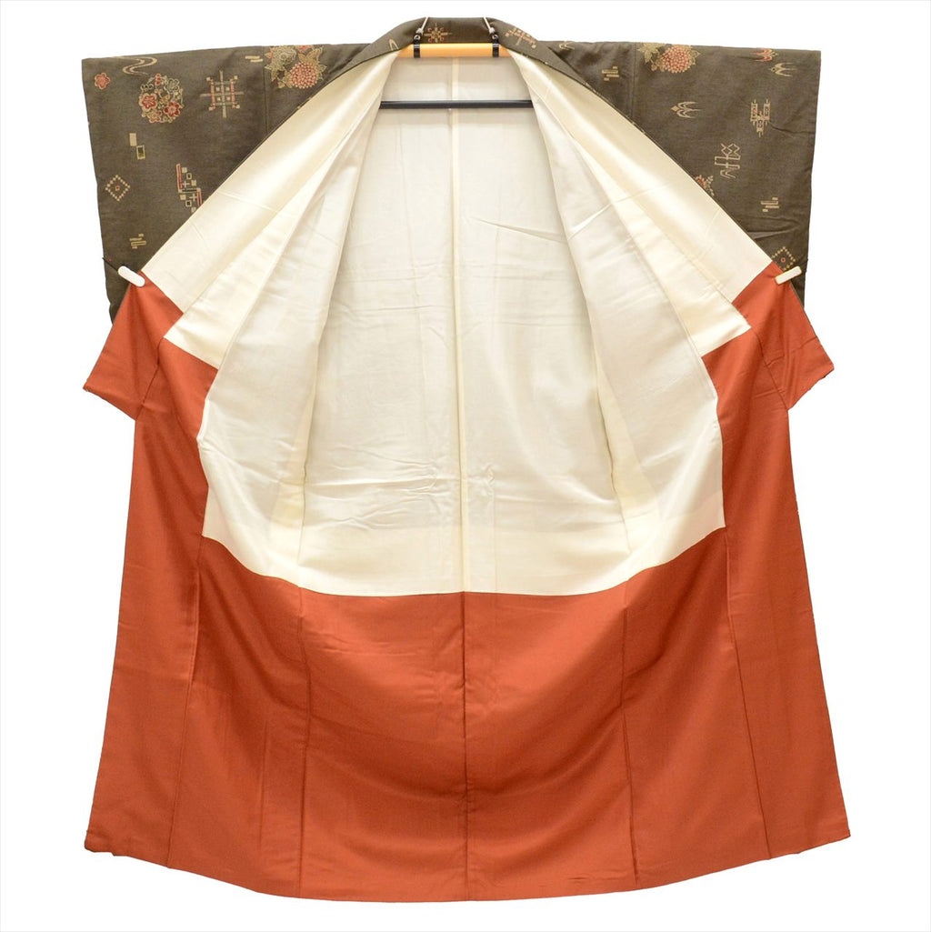 Vintage Japanese Kimono | Oshima Tsumugi | Green Silk | Flower Circle Stream Pattern | Size M | Sustainable | uu0669b
