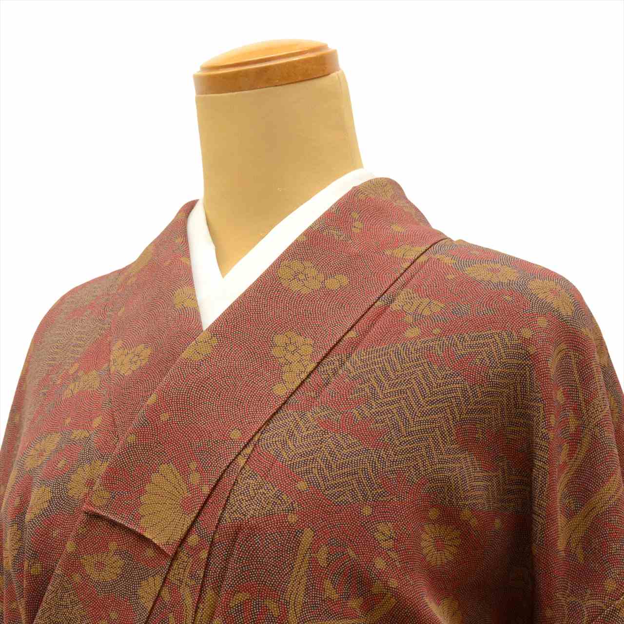 [Used] Komon (small patterned) recycled kimono, pure silk, lined, length 150cm (size S), sleeve length 63cm, reddish color, diamond and plant pattern, crepe fabric, high quality, semi-formal, spring, summer, autumn, winter, ready-made. 
