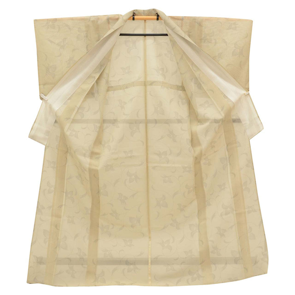 Vintage Japanese Kimono | Summer Shiro Oshima Tsumugi | Beige Silk | Floral Arabesque | 7-thread | Kata-su | Size L | Sustainable | uu0732b
