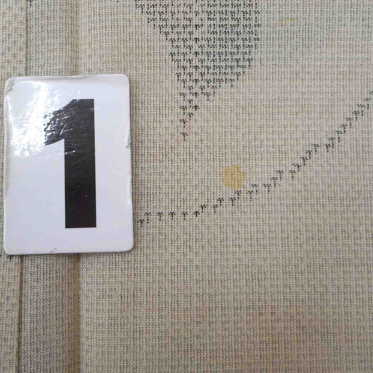 Vintage Japanese Kimono | Summer Shiro Oshima Tsumugi | Beige Silk | Floral Arabesque | 7-thread | Kata-su | Size L | Sustainable | uu0732b