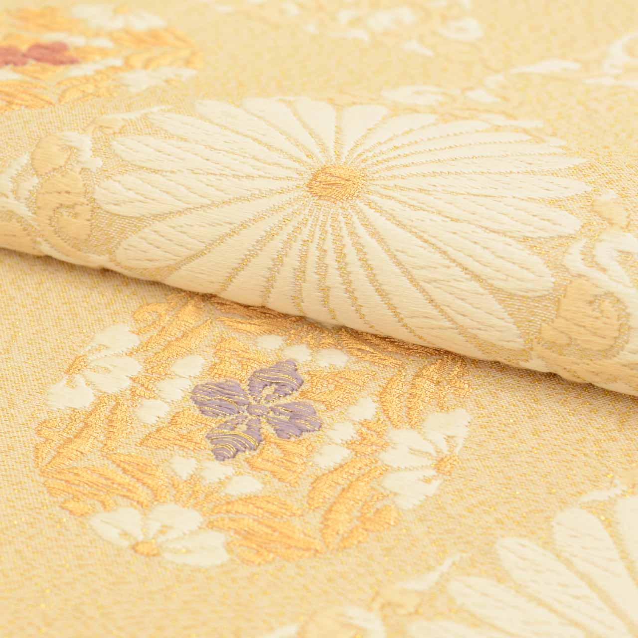Vintage Japanese Obi | Fukuro Obi | Beige Silk | Chrysanthemum | Kara-ori Gold Thread | Sustainable | uu0757b