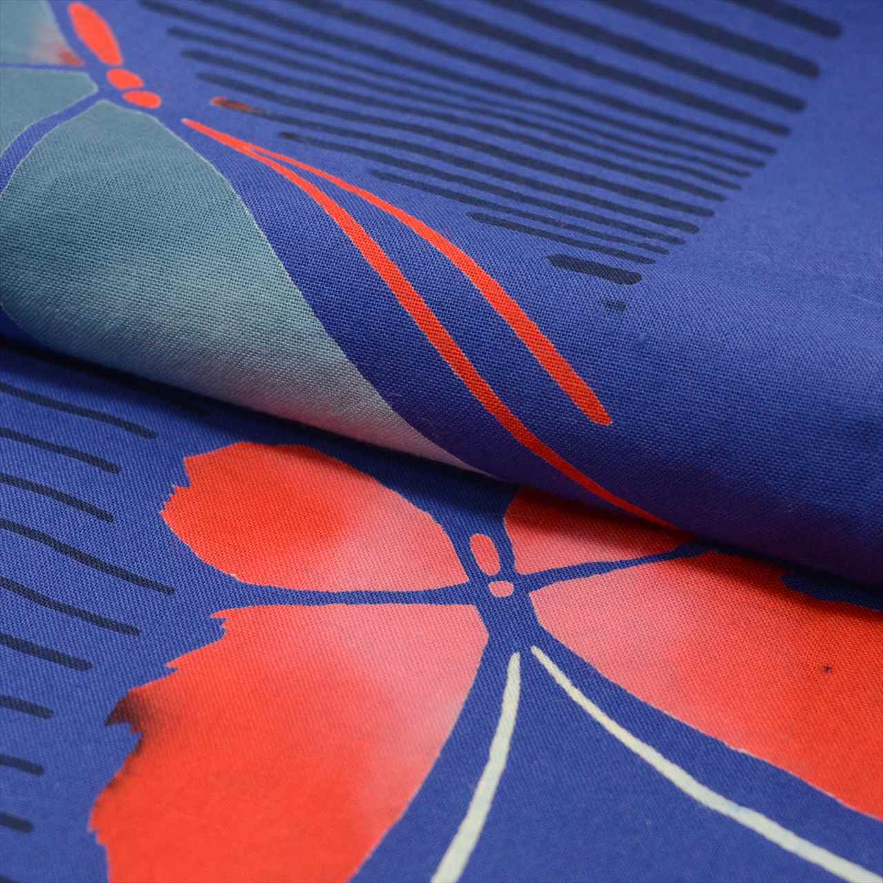 Vintage Japanese Yukata | Women's Yukata | Navy Cotton | Butterfly Pattern | Koma-ji Chuzome | Size M | Sustainable | uu0824b