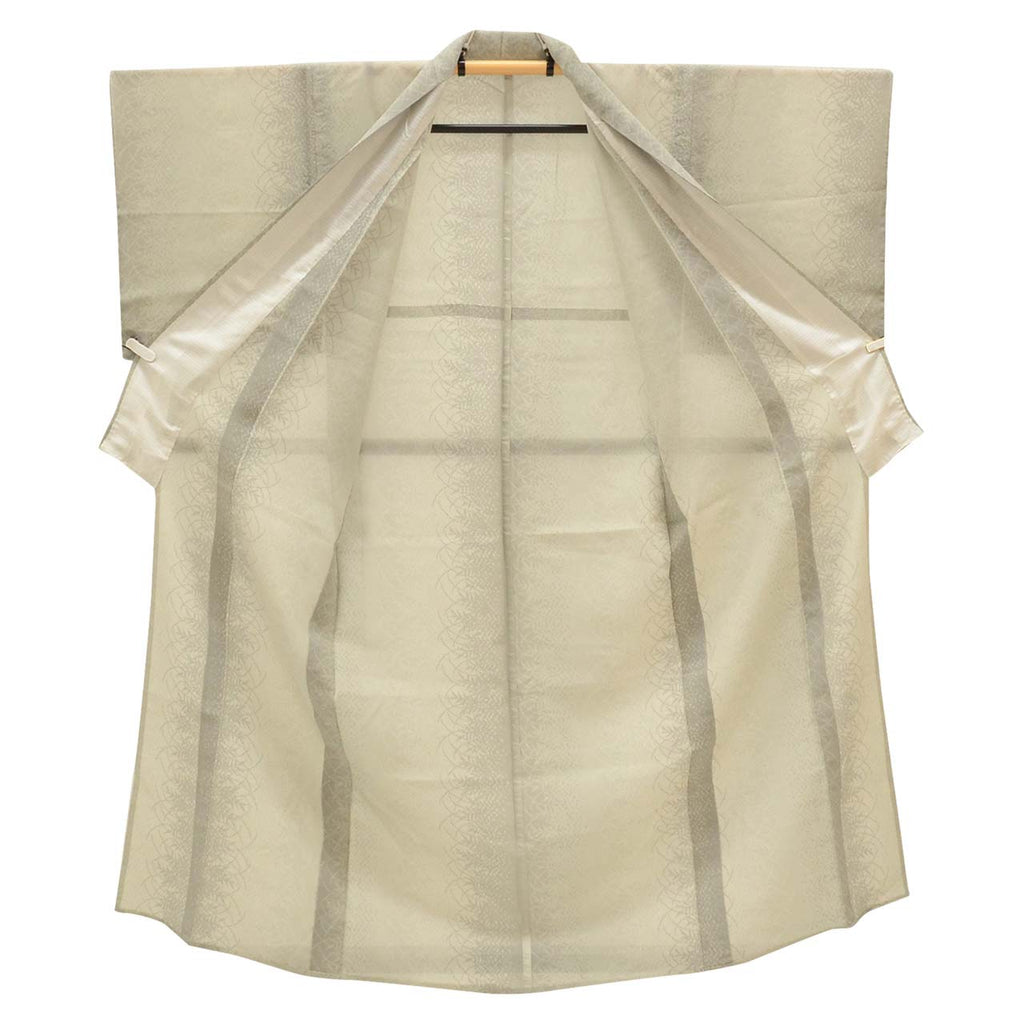Vintage Japanese Kimono | Summer Oshima Tsumugi | Gray Silk | Botanical | 7-thread | Kata-su | Certified | Sustainable | uu0914b