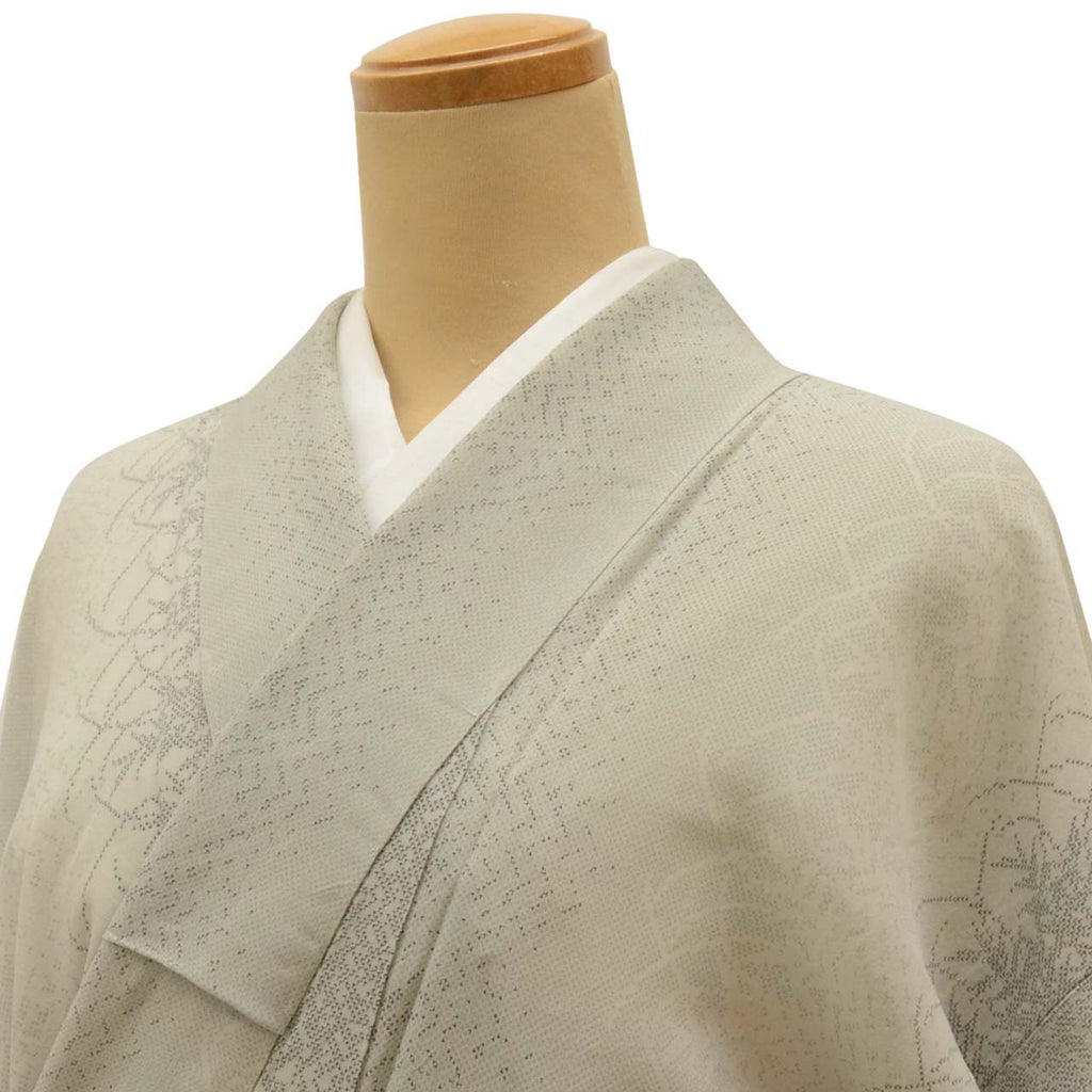 Vintage Japanese Kimono | Summer Oshima Tsumugi | Gray Silk | Botanical | 7-thread | Kata-su | Certified | Sustainable | uu0914b
