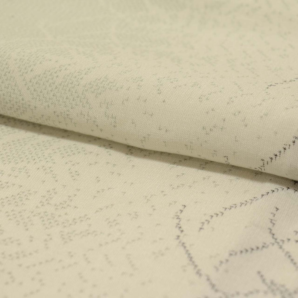 Vintage Japanese Kimono | Summer Oshima Tsumugi | Gray Silk | Botanical | 7-thread | Kata-su | Certified | Sustainable | uu0914b