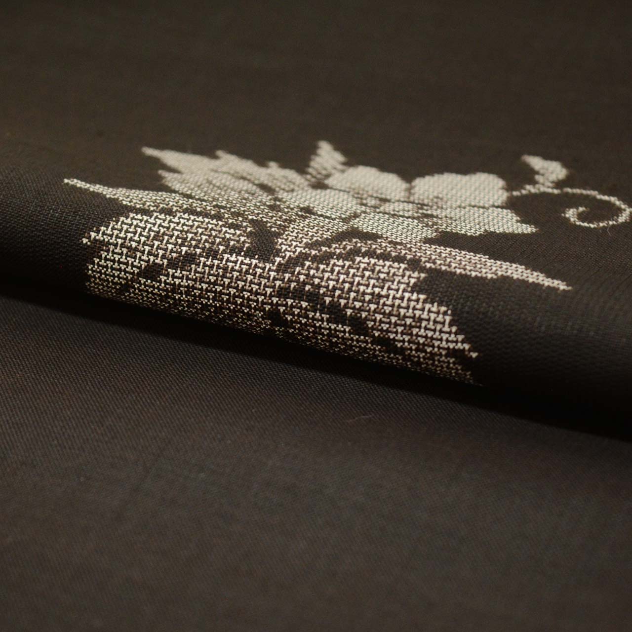 Vintage Japanese Kimono | Oshima Tsumugi | Brown Silk | Floral | Mud-dyed | 9-thread | Kata-su | Tall Size LL | Sustainable | uu0998b