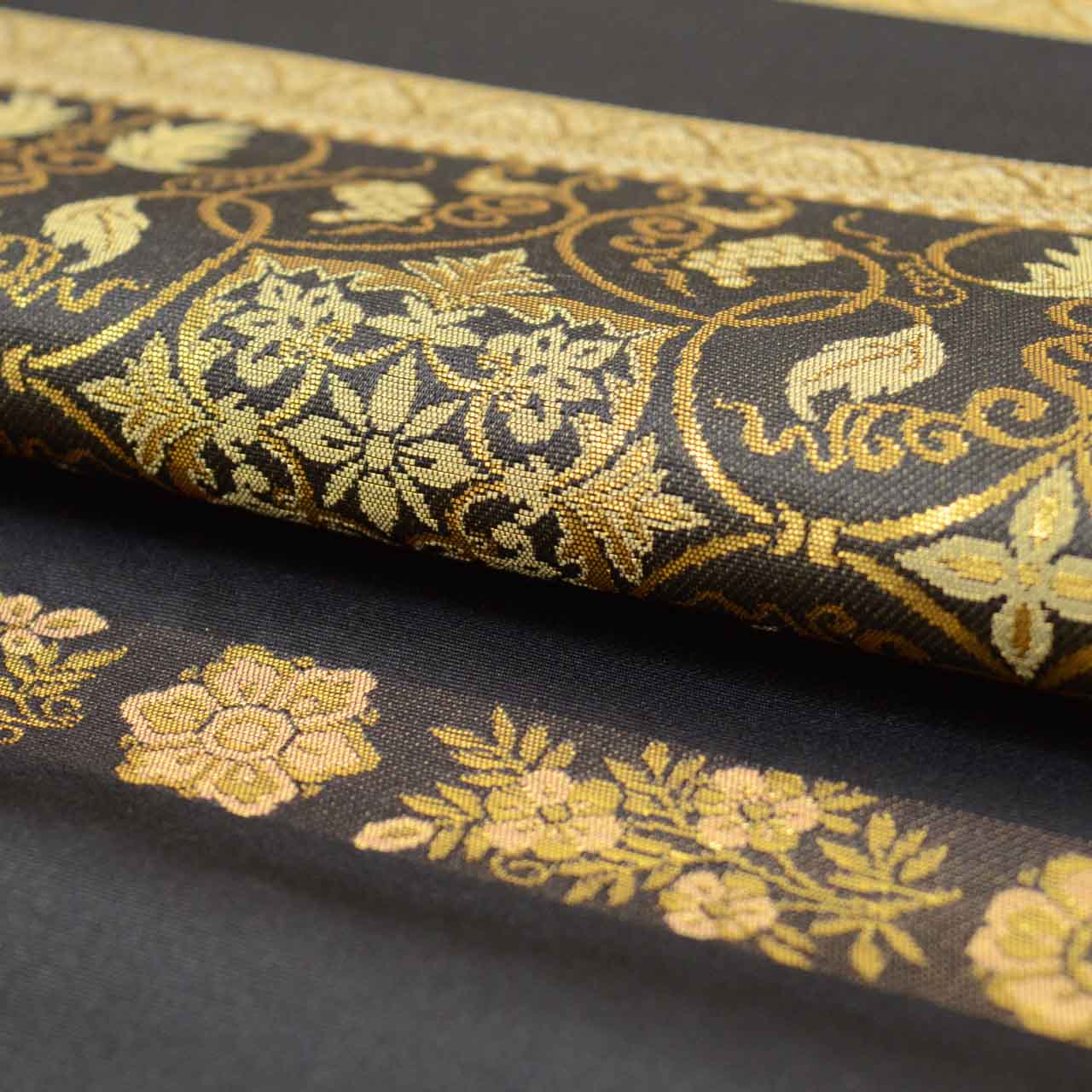 Vintage Japanese Obi | Fukuro Obi | Gray Silk | Floral | Hikihaku | Roku-tsu | Sustainable | uu1055b