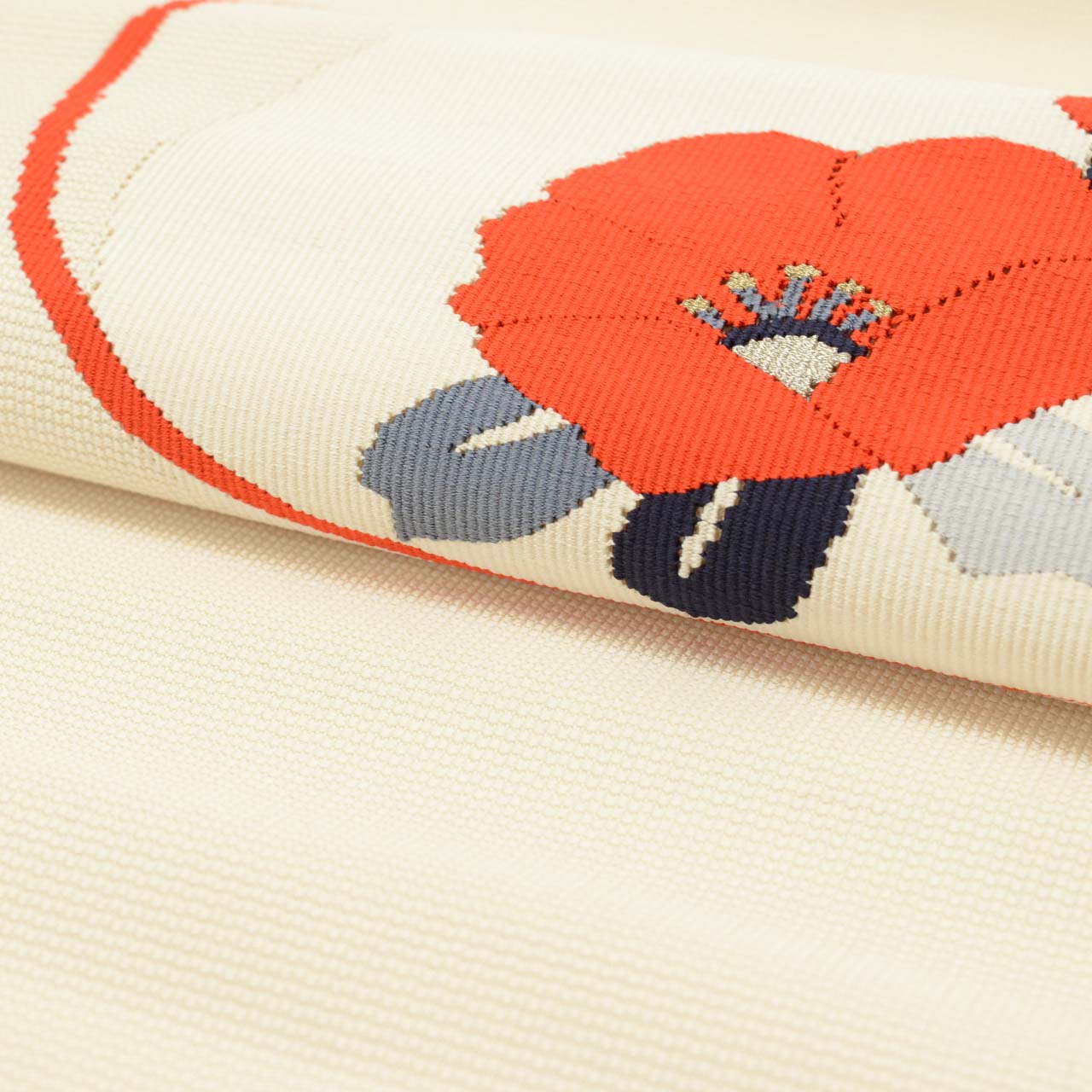 Vintage Japanese Obi | Nagoya Obi | White Silk | Camellia Pattern | Eight-sun | Gold Silver Thread | Sustainable | uu1061b