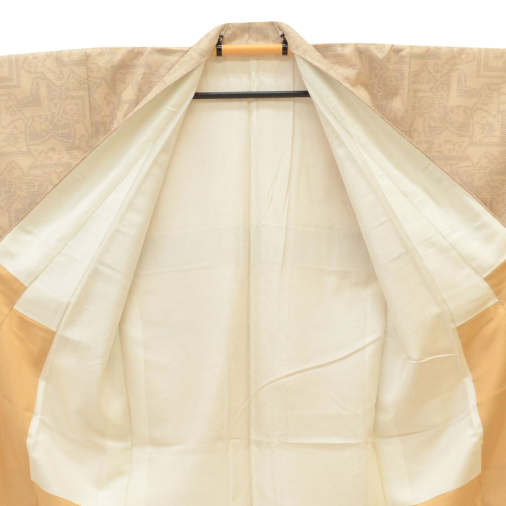 Vintage Japanese Kimono | Yuki Tsumugi | Beige Silk | Kasuri Pattern | Certified | UNESCO Heritage | Size M | Sustainable | uu1086b