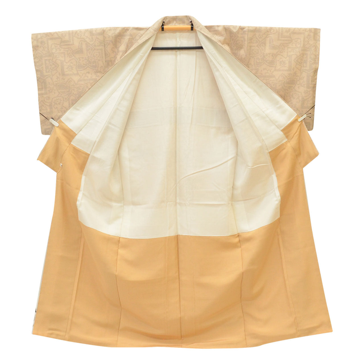 Vintage Japanese Kimono | Yuki Tsumugi | Beige Silk | Kasuri Pattern | Certified | UNESCO Heritage | Size M | Sustainable | uu1086b