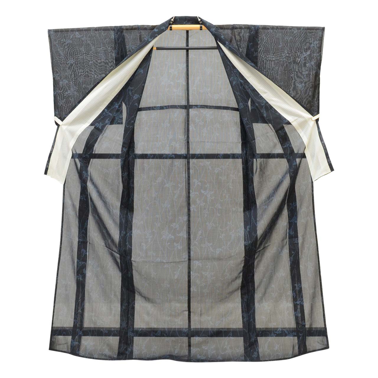Vintage Japanese Kimono | Summer Komon | Black Synthetic Ro | Floral Arabesque | Washable | Excellent | Size L | Sustainable | uu1189b