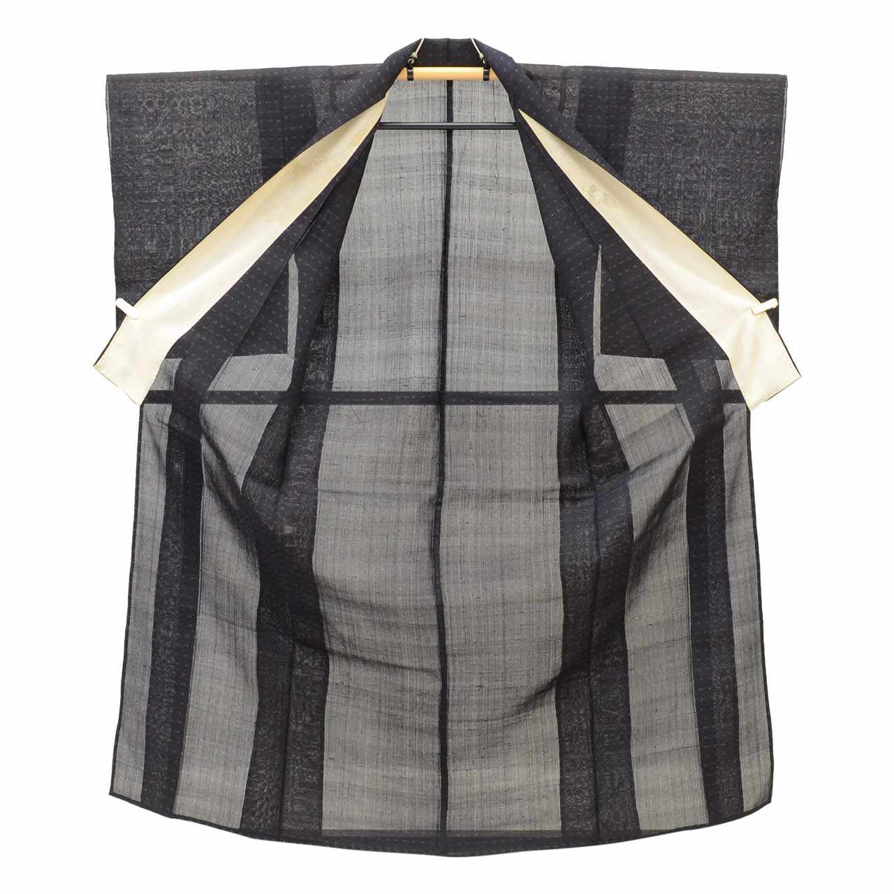 Vintage Japanese Kimono | Summer Tsumugi | Black Silk | Kasuri Pattern | Unlined | Petite Size S | Sustainable | uu1190b
