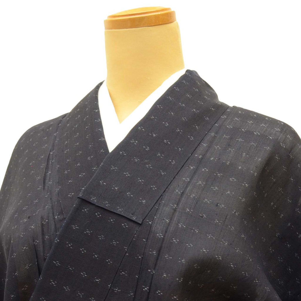 Vintage Japanese Kimono | Summer Tsumugi | Black Silk | Kasuri Pattern | Unlined | Petite Size S | Sustainable | uu1190b