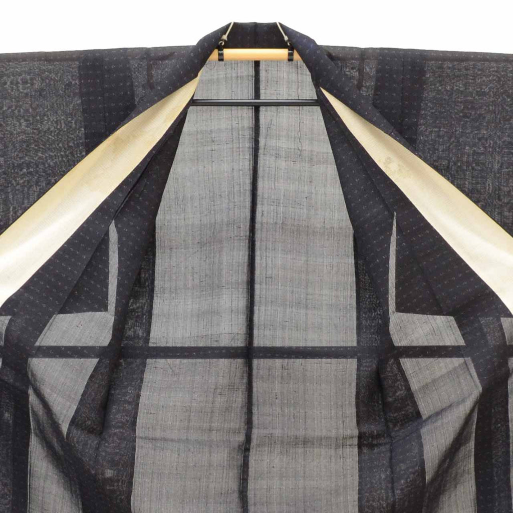 Vintage Japanese Kimono | Summer Tsumugi | Black Silk | Kasuri Pattern | Unlined | Petite Size S | Sustainable | uu1190b