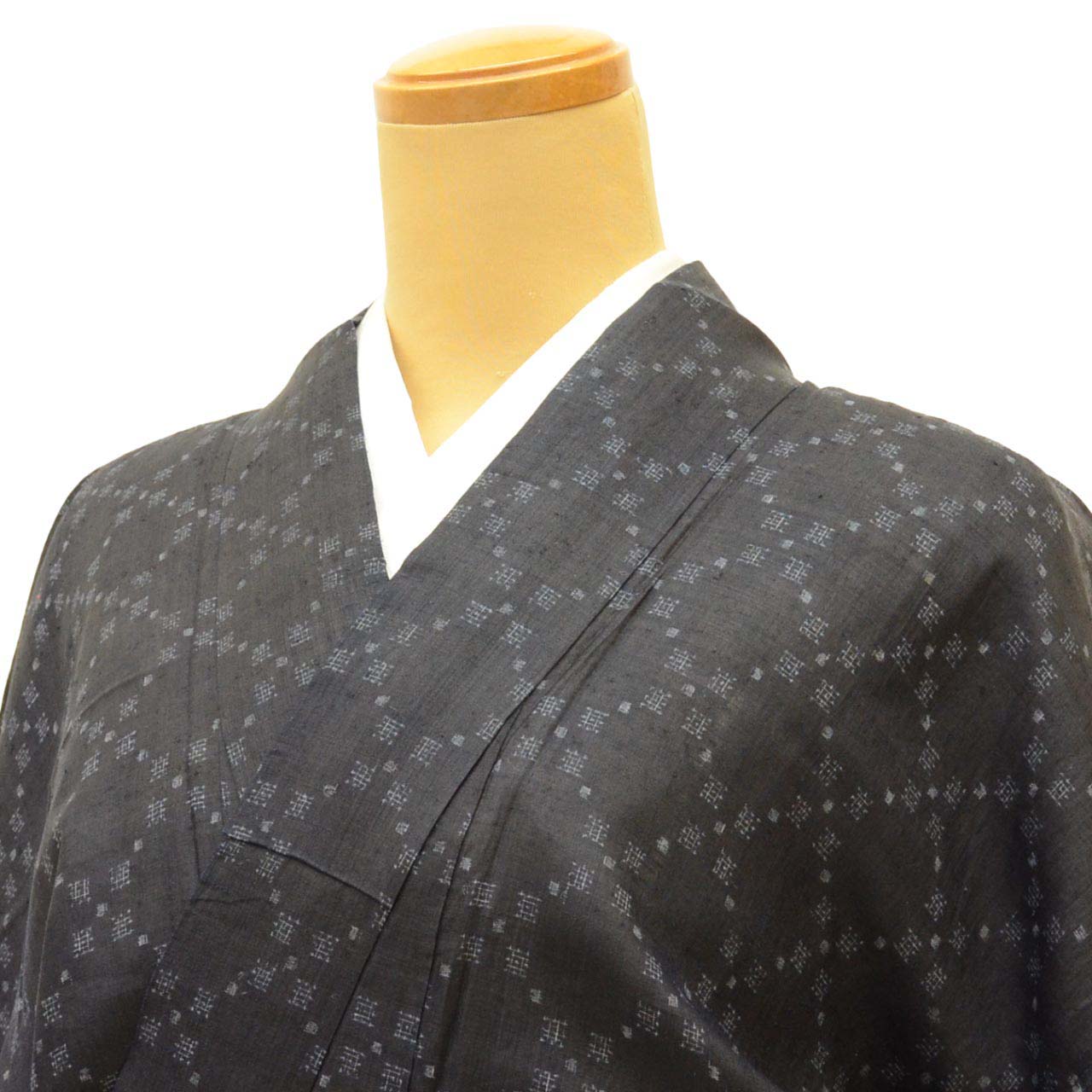 Vintage Japanese Kimono | Miyako Jofu | Black Linen | Kasuri Pattern | Antique | UNESCO Designated | Petite Size S | Sustainable | uu1209b