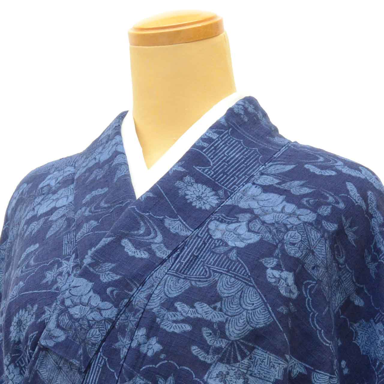 [Used] Recycled Kimono, Silk Tsumugi, Genuine Indigo Dye, Lined, Pure Silk, Ready-made, with Certificate of Authenticity, Sleeve Length 63.0cm (24.8in), Body Length 154.0cm (60.6in), Size S, Navy Blue, Landscape Pattern, uu1235b 