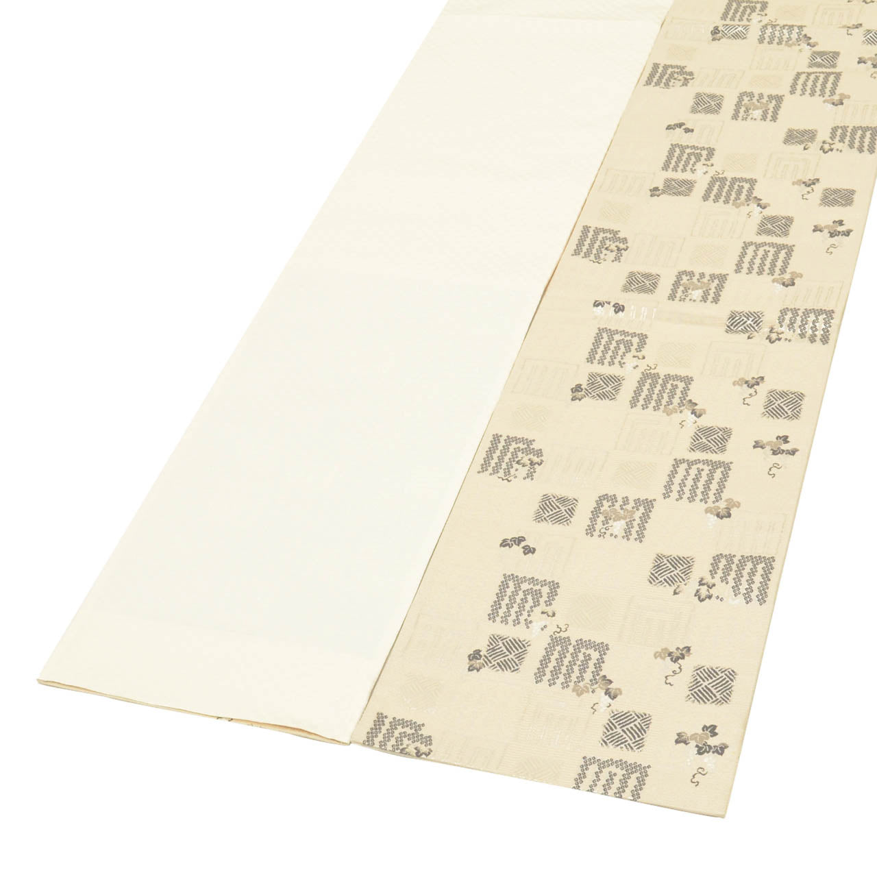Vintage Japanese Obi | Fukuro Obi | Beige Silk | Genji-ko Grape Pattern | Silver Thread | Excellent | Sustainable | uu1251b