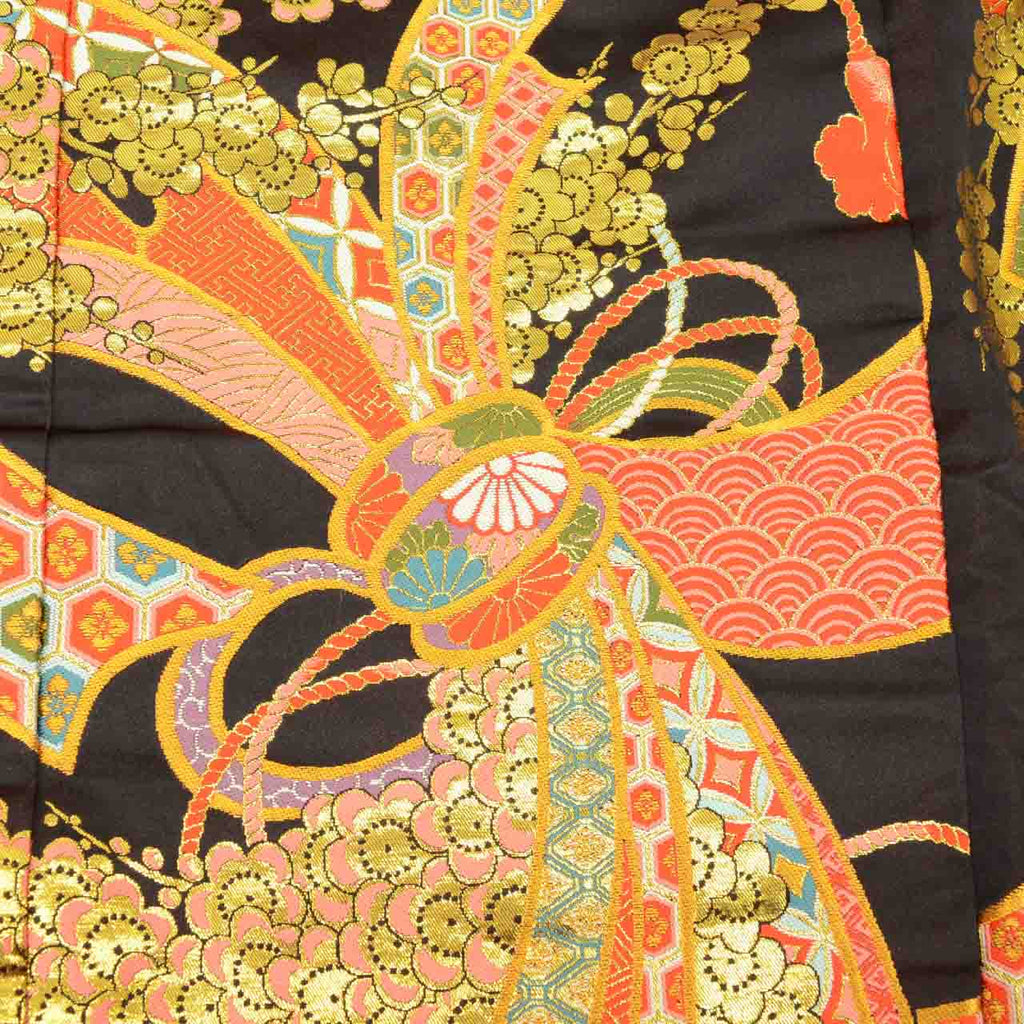 [Used] Recycled Kimono, Irouchikake (Wedding Kimono), Pure Silk, Sleeve Length 66.5cm (26.2in), Body Length 190.0cm (74.8in), Size L, Orange, Bundled Noshi Pattern, Lined, Tang Weave, Gold Thread, Twelve-Layer Kimono Style, uu1305b 