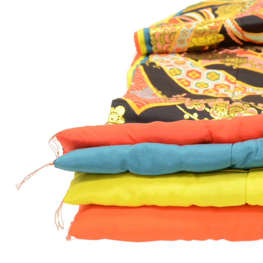 [Used] Recycled Kimono, Irouchikake (Wedding Kimono), Pure Silk, Sleeve Length 66.5cm (26.2in), Body Length 190.0cm (74.8in), Size L, Orange, Bundled Noshi Pattern, Lined, Tang Weave, Gold Thread, Twelve-Layer Kimono Style, uu1305b 