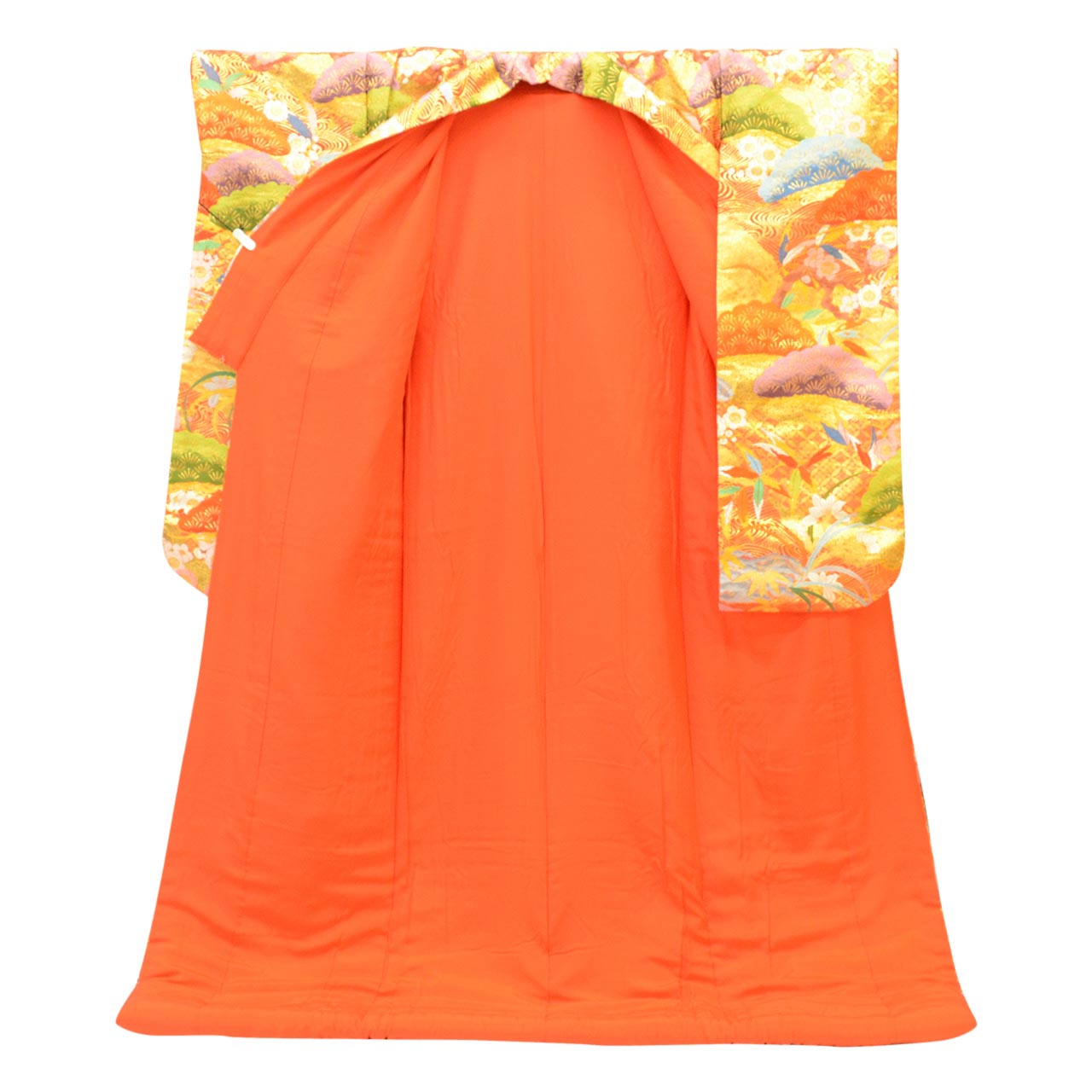 [Used] Recycled Kimono, Irouchikake (Wedding Kimono), Pure Silk, Sleeve Length 65.5cm (25.8in), Body Length 198.0cm (78.0in), Size LL, Orange, Pine Tree Pattern, Brocade, Tang Dynasty Weave, Gold Thread, uu1306b 