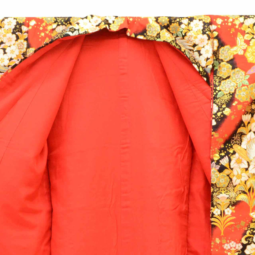 [Used] Recycled Kimono, Irouchikake (Wedding Kimono), Bridal Attire, Pure Silk, Sleeve Length 65.5cm (25.8in), Body Length 193.0cm (76.0in), Size L, Red, Phoenix Pattern, Tang Weave, Gold Thread, uu1307b 