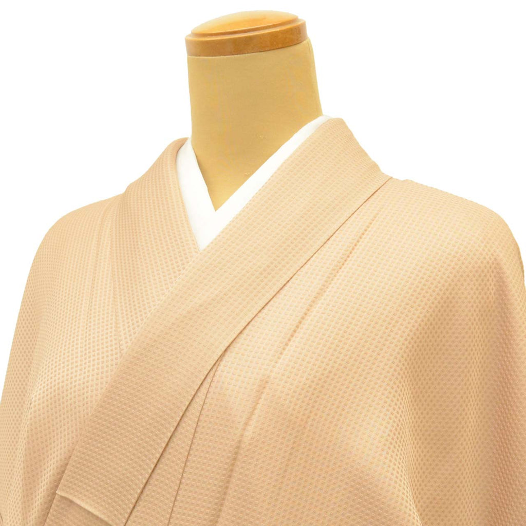 [Used] Recycled Kimono, Solid Color, Lined, Pure Silk, Ready-made, Sleeve Length 69.2cm (27.2in), Body Length 160.5cm (63.2in), Size M, Brown, Square Pattern, uu1325b, Suitable for Entrance Ceremony, Graduation Ceremony, Kindergarten Entrance Ceremony 