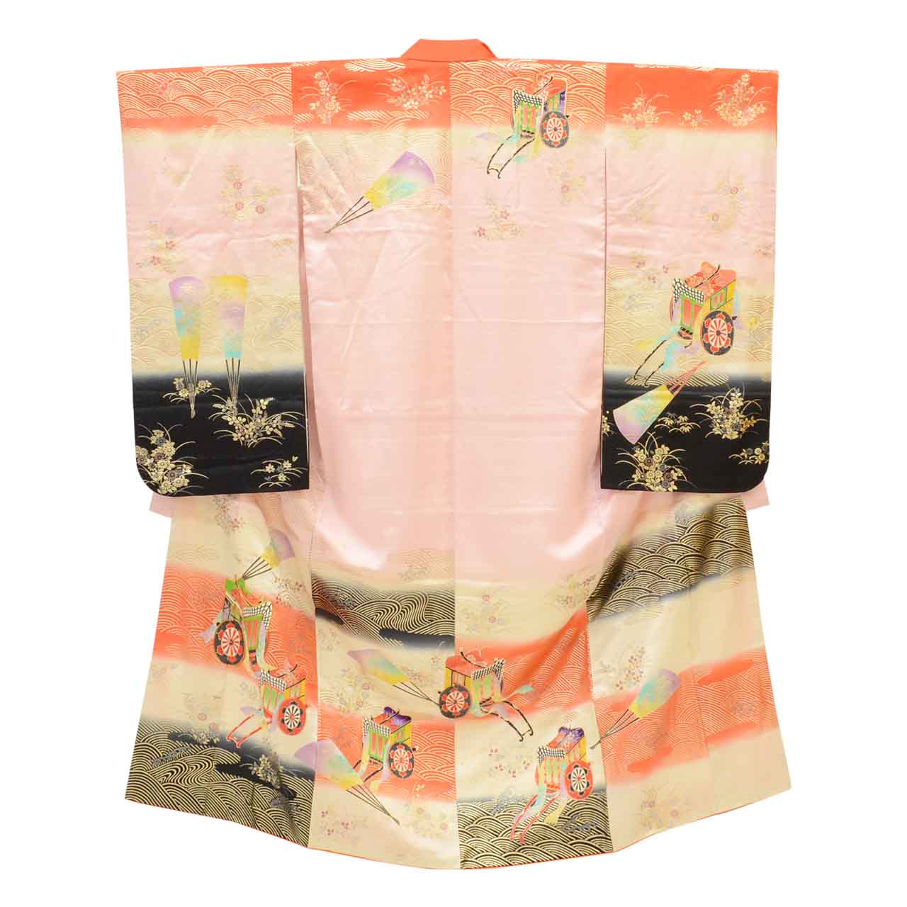 [Used] Recycled Kimono for Girls, Shichi-Go-San (7 years old), 2-piece set: Kimono and Nagajuban (undergarment), Pure Silk, Ready-made, Sleeve length 57.5cm, Body length 146cm, Pink, Imperial carriage pattern, Gold embroidery, Gold leaf, uu1344b 
