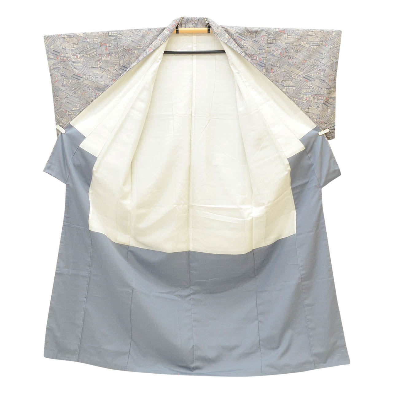 Vintage Japanese Kimono | Tsumugi | Gray Silk | Landscape Pattern | Size M | Sustainable | uu1363b