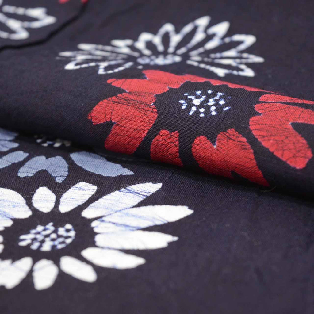 Vintage Japanese Yukata | Women's Yukata | Navy Cotton | Floral Pattern | Koma-ji Chuzome | Size L | Sustainable | uu1367b