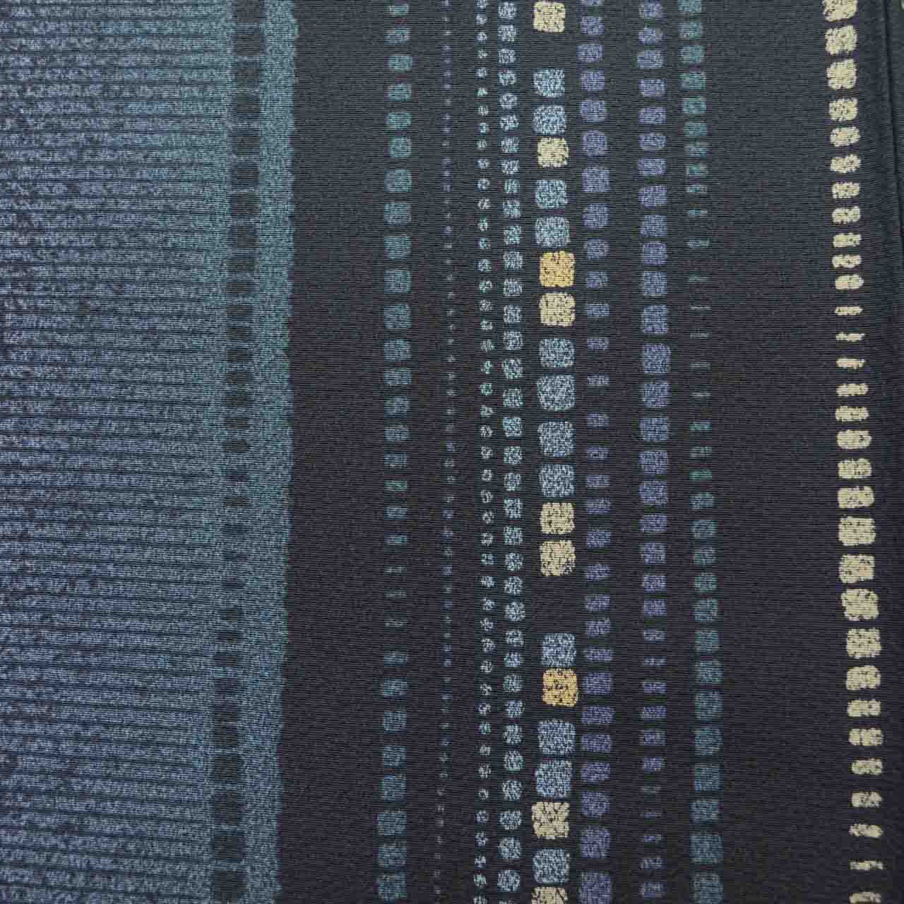 [Used] Recycled Kimono, Komon style, Lined, Pure Silk, Ready-made, Sleeve length 67.0cm (26.4in), Body length 163.0cm (64.2in), Size L, Navy blue, Geometric pattern, uu1427b 