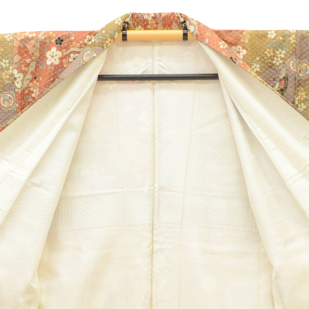 [Used] Recycled Kimono, Komon style, Lined, Pure Silk, Excellent Condition, Ready-made, Sleeve Length 65.5cm (25.8in), Body Length 157.2cm (61.9in), Size M, Brown, Plum Blossom Pattern, uu1432b 
