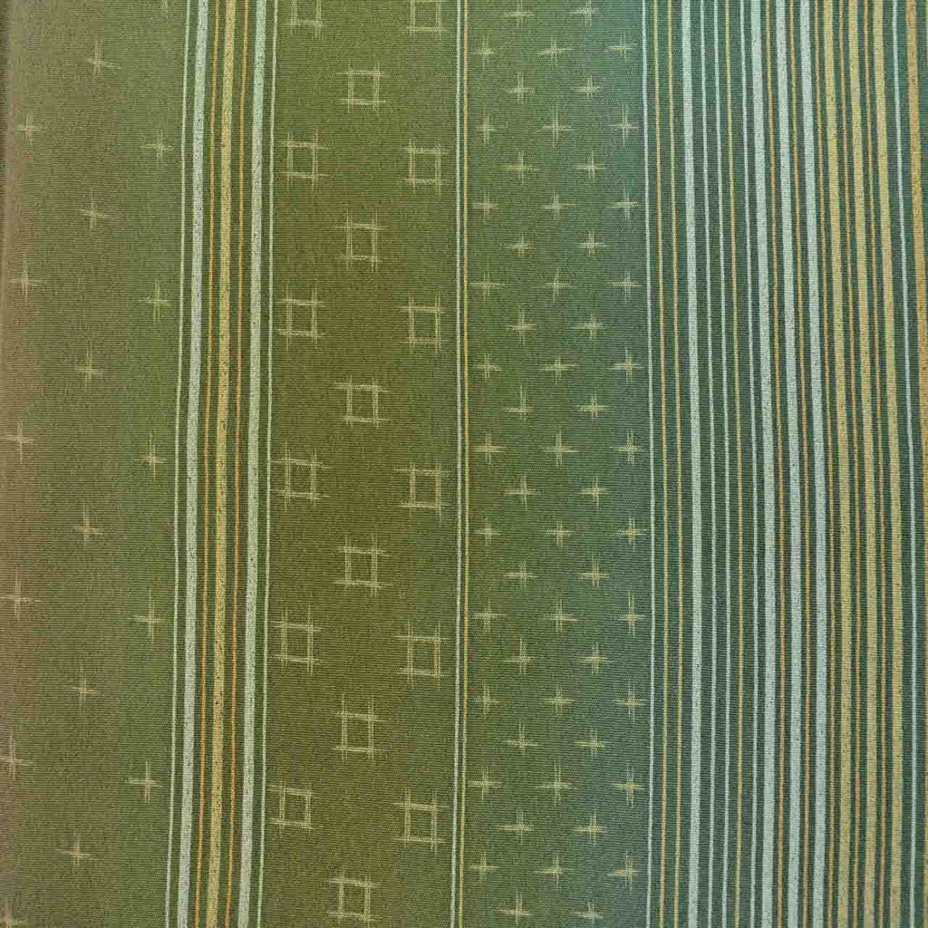 [Used] Recycled Komon Kimono, Pure Silk, SS Size (Small Size, Suitable for Shorter Heights), Good Condition, Length 147.0cm (57.9in), Sleeve Length 62.5cm (24.6in), Lined, Ready-made, Green Stripe Kasuri Pattern, uu1444b 